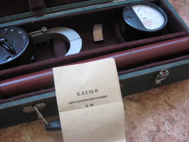 Клещи электроизмерительные Ц90