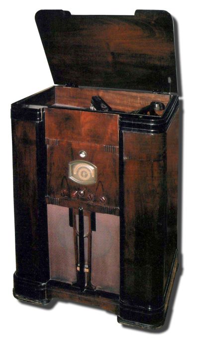 Радиола "Д-11" (11МГ2)