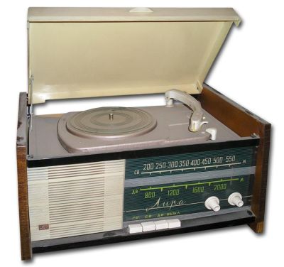 Радиола "Лира"