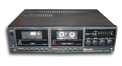 Двухкассетный магнитофон "Маяк М-249С" и "Маяк М-249С-1"