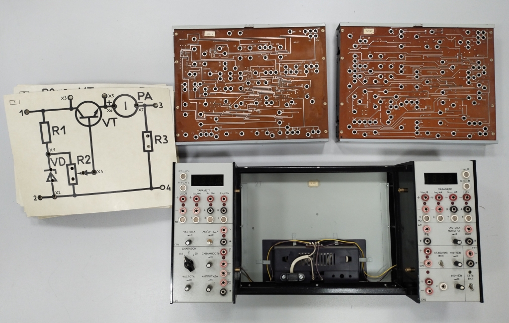 Лабораторный стенд "Основы радиоэлектроники" ОРЭ-1