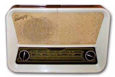 Радиоприёмник "Рекорд-60-1М"