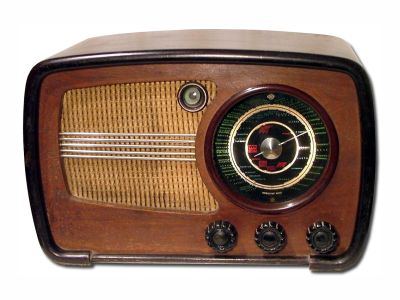 Радиоприемник "ВЭФ М-557"