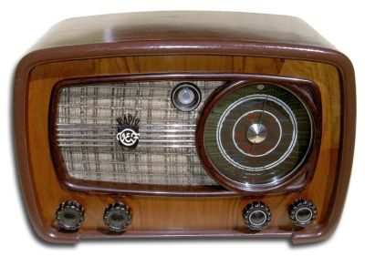 Радиоприёмник "ВЭФ М-517"