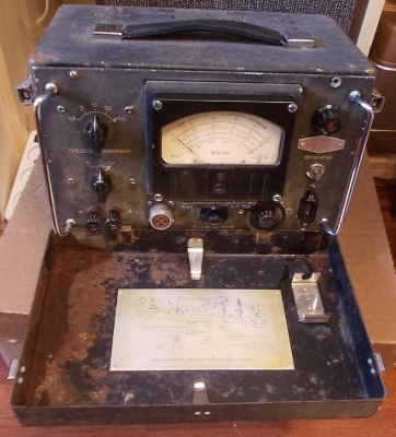 Вольтметр ламповый универсальный ВЛУ-2М